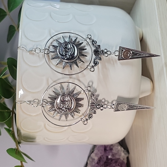 Free People Jewelry - Vintage Style Oversized Celestial Drop Earrings